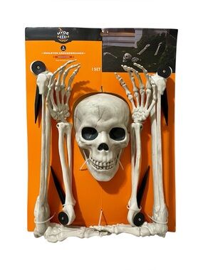 Hyde & EEK! 5pc Skeleton Groundbreaker Set Halloween Decorative Prop